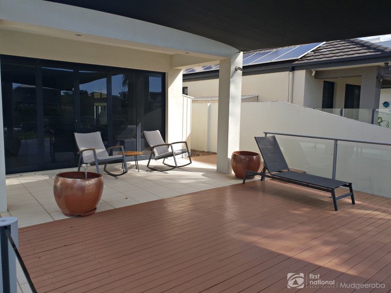 44 Coomera Court, Helensvale QLD 4212