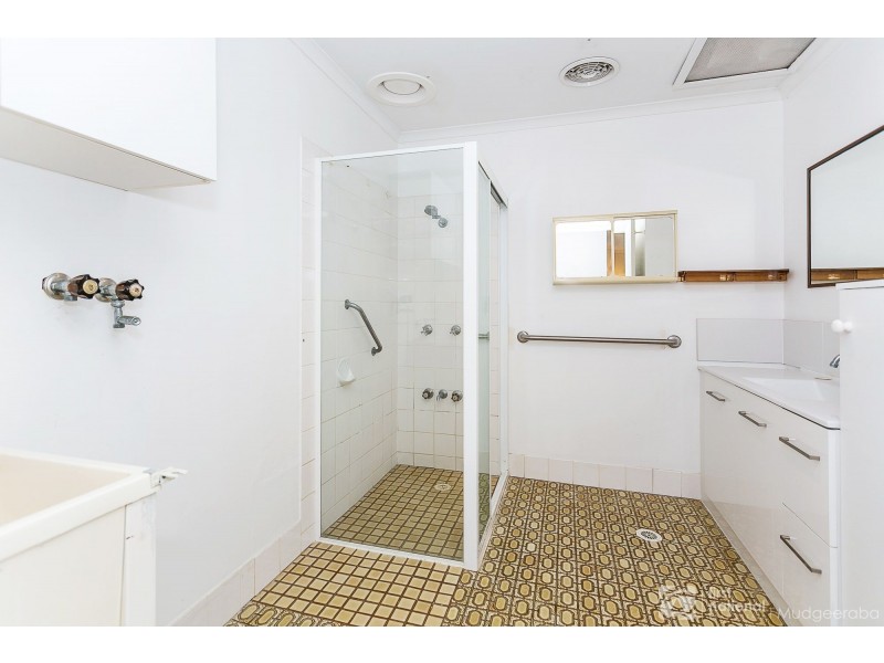 31/170 Bardon Avenue, Burleigh Waters QLD 4220