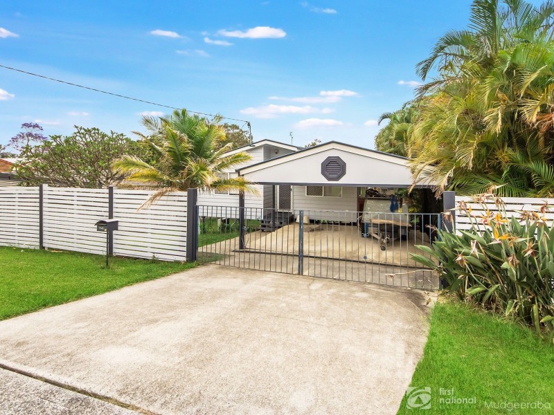 22 Mungala Street, Hope Island QLD 4212