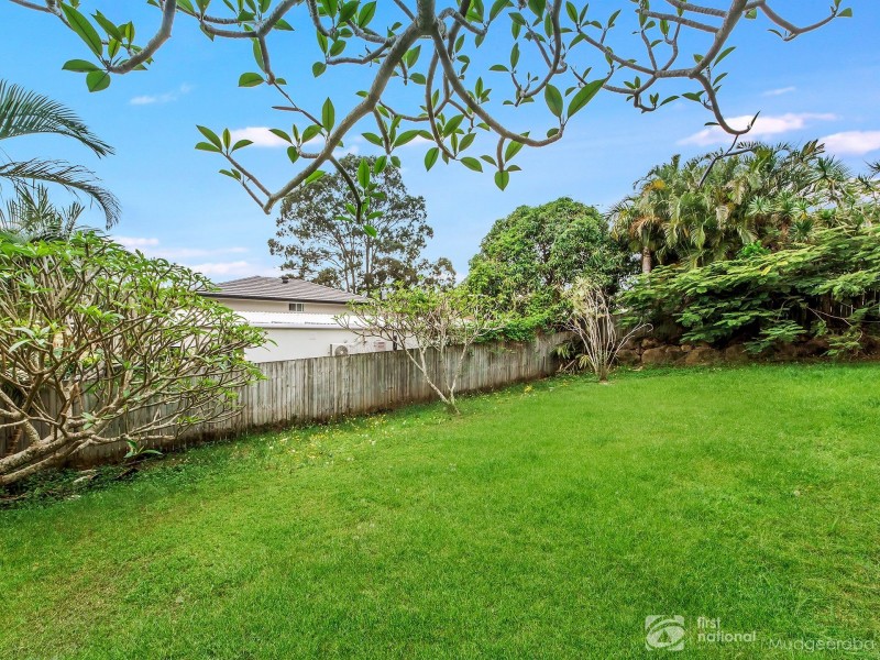 22 Mungala Street, Hope Island QLD 4212