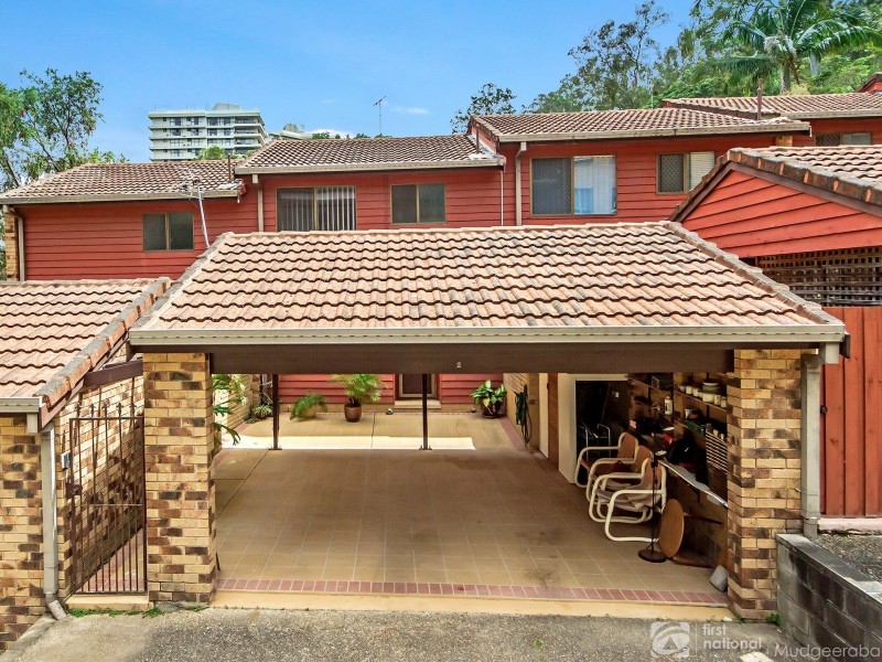 2/29 Julia Street, Burleigh Heads QLD 4220