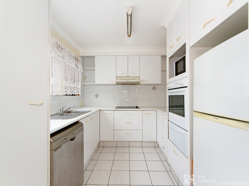 2/29 Julia Street, Burleigh Heads QLD 4220