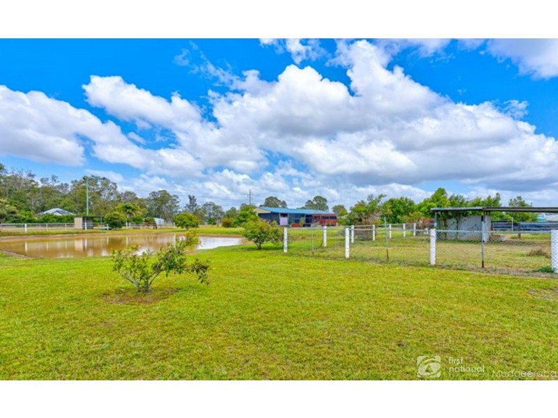 123 Zipfs Road, Alberton QLD 4207