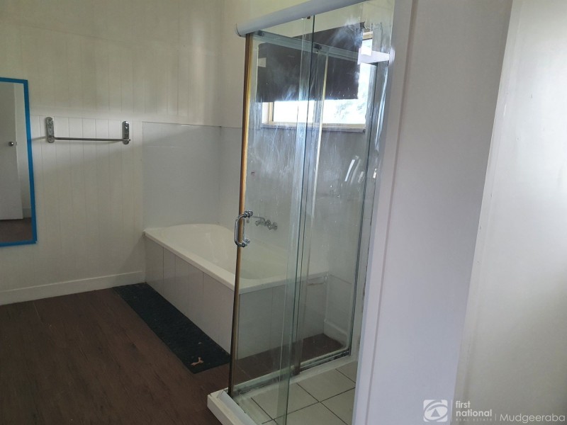 123 Zipfs Road, Alberton QLD 4207