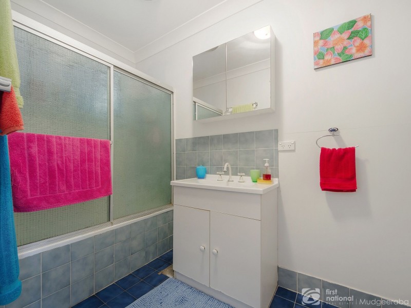 2/77 Railway Street, Mudgeeraba QLD 4213