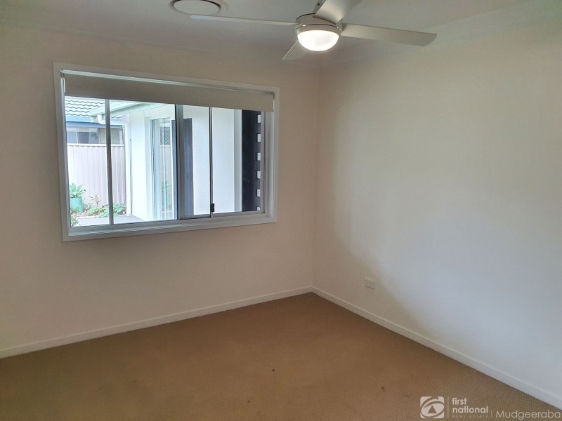 24 Kingfisher Crescent, Burleigh Waters QLD 4220