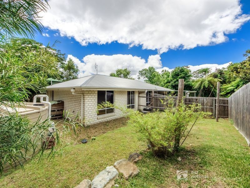 12 Lloyds Road, Springbrook QLD 4213