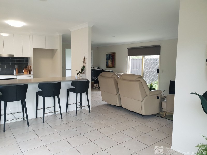 6 Carino Court, Merrimac QLD 4226