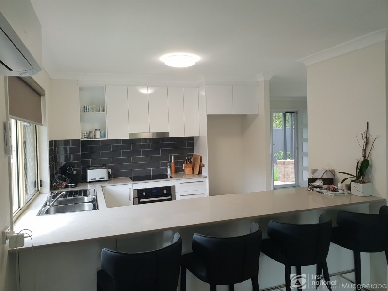 6 Carino Court, Merrimac QLD 4226