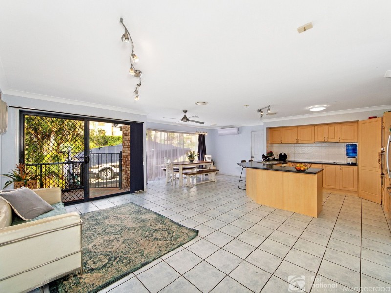 69 Kincaid Drive, Highland Park QLD 4211