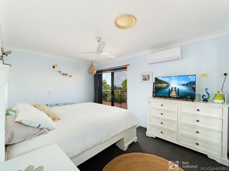 69 Kincaid Drive, Highland Park QLD 4211