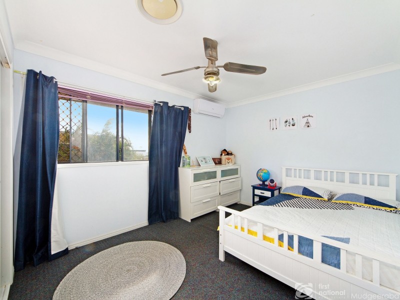 69 Kincaid Drive, Highland Park QLD 4211