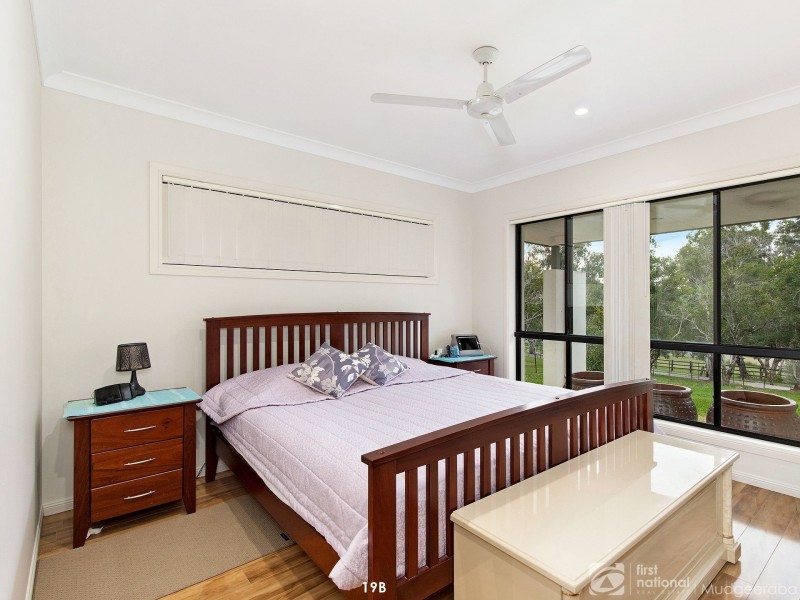 19 Rayner Lane, Mudgeeraba QLD 4213