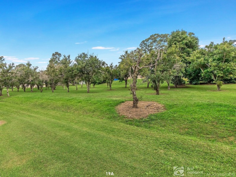19 Rayner Lane, Mudgeeraba QLD 4213