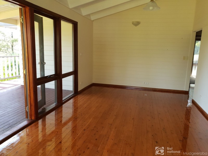 26 Ruth Terrace, Oxenford QLD 4210