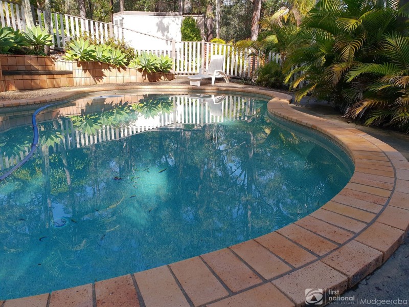 26 Ruth Terrace, Oxenford QLD 4210