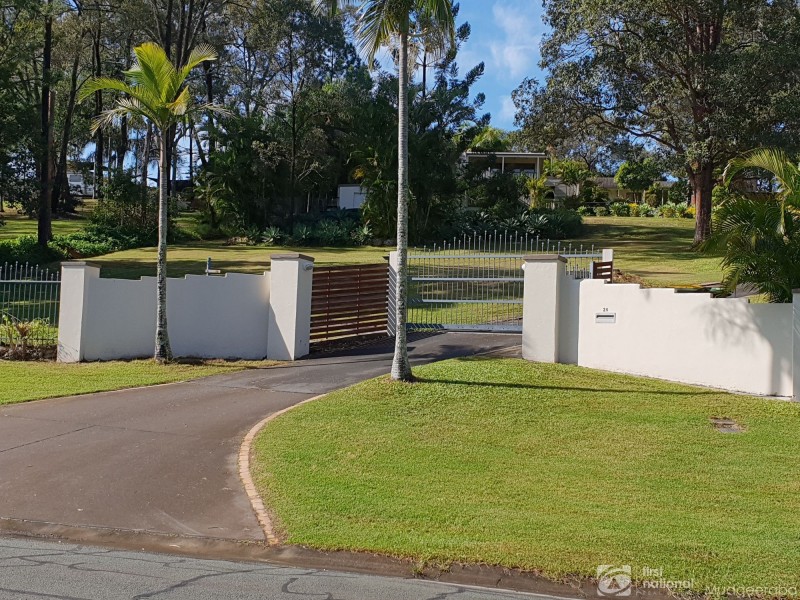 26 Ruth Terrace, Oxenford QLD 4210
