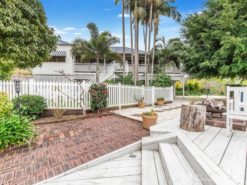 30 Aylesham Drive, Bonogin QLD 4213