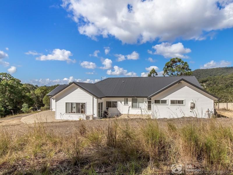 30 Aylesham Drive, Bonogin QLD 4213