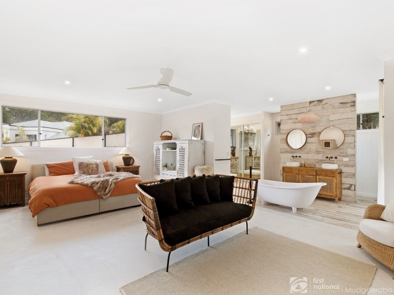 30 Aylesham Drive, Bonogin QLD 4213