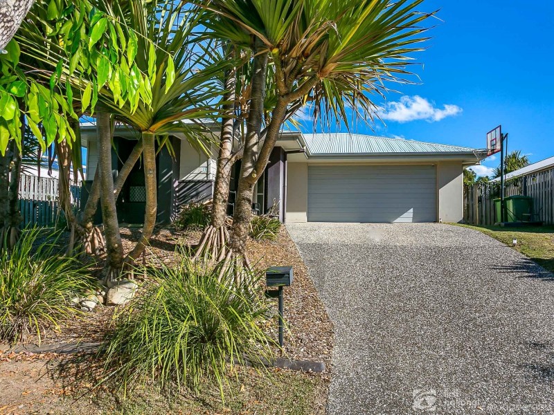 108 Observatory Drive, Reedy Creek QLD 4227