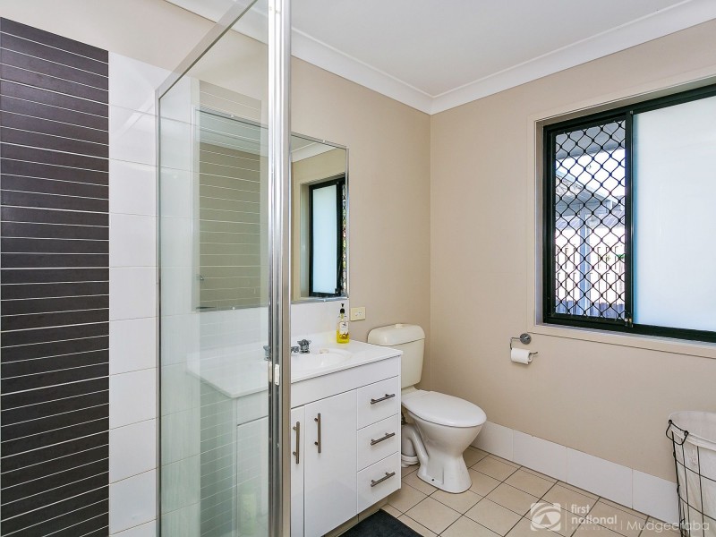 108 Observatory Drive, Reedy Creek QLD 4227
