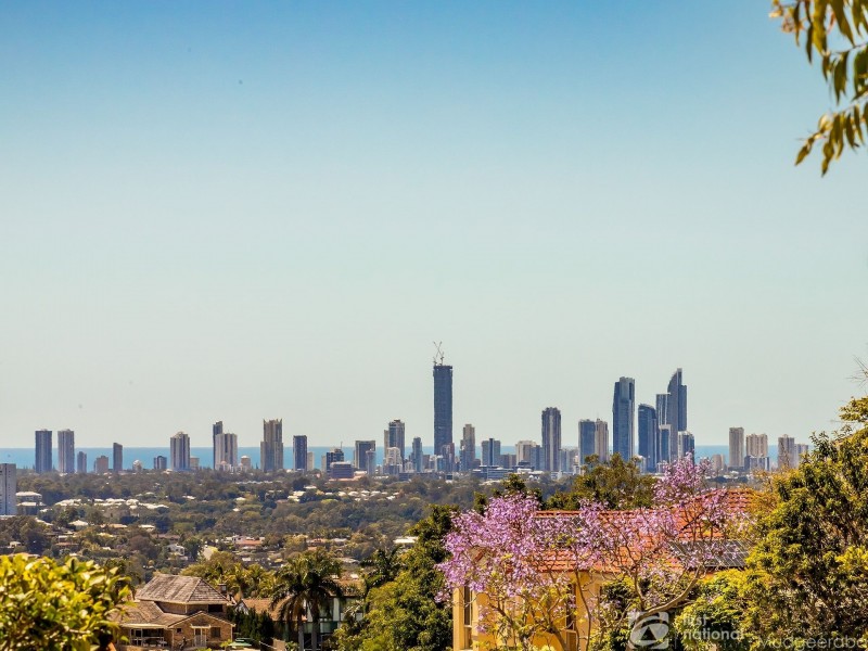 1/77 Kincaid Drive, Highland Park QLD 4211