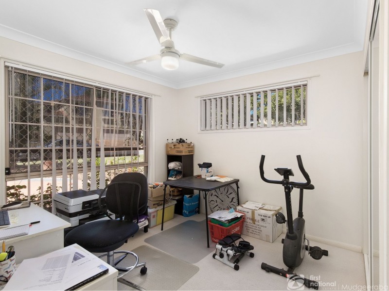 1/77 Kincaid Drive, Highland Park QLD 4211