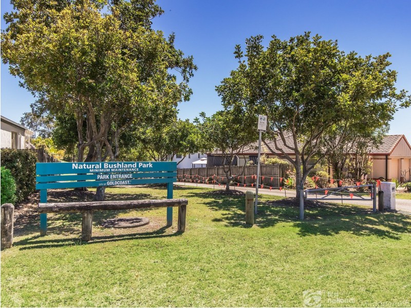 1/77 Kincaid Drive, Highland Park QLD 4211
