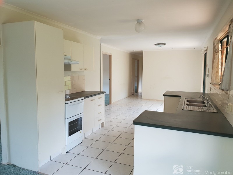 3 Birdsville Street, Mudgeeraba QLD 4213