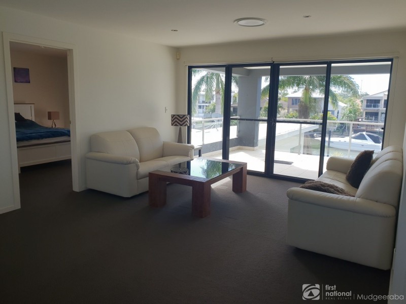 44 Coomera Court, Helensvale QLD 4212