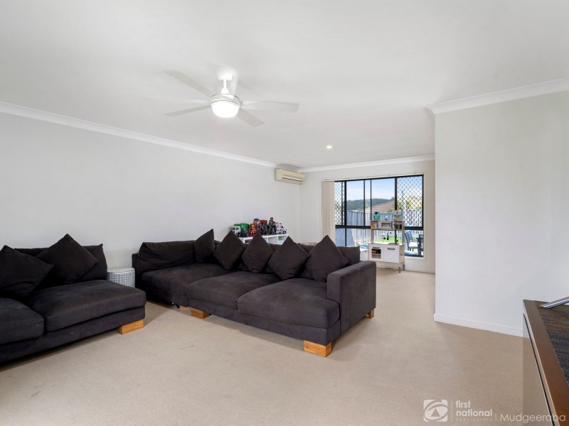 69 Buchanan Circuit, Oxenford QLD 4210