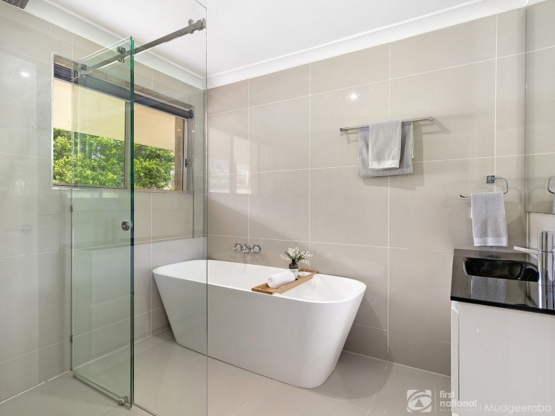 32-34 Valleyview Court, Bonogin QLD 4213