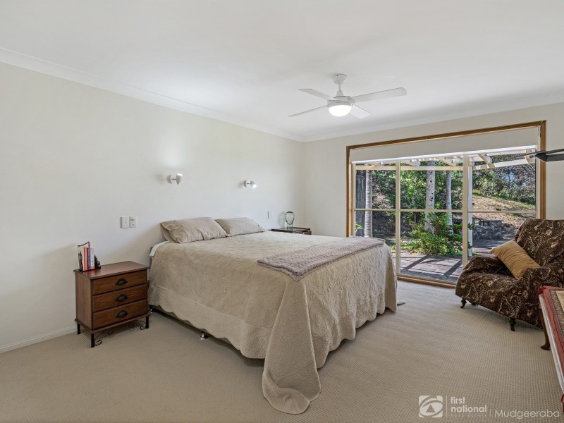 113 Chesterfield Drive, Bonogin QLD 4213