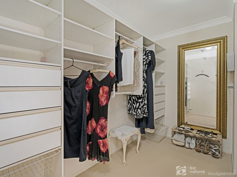 113 Chesterfield Drive, Bonogin QLD 4213