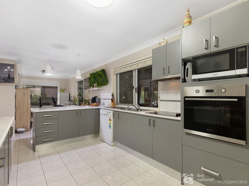 2 Colonial Court, Mudgeeraba QLD 4213