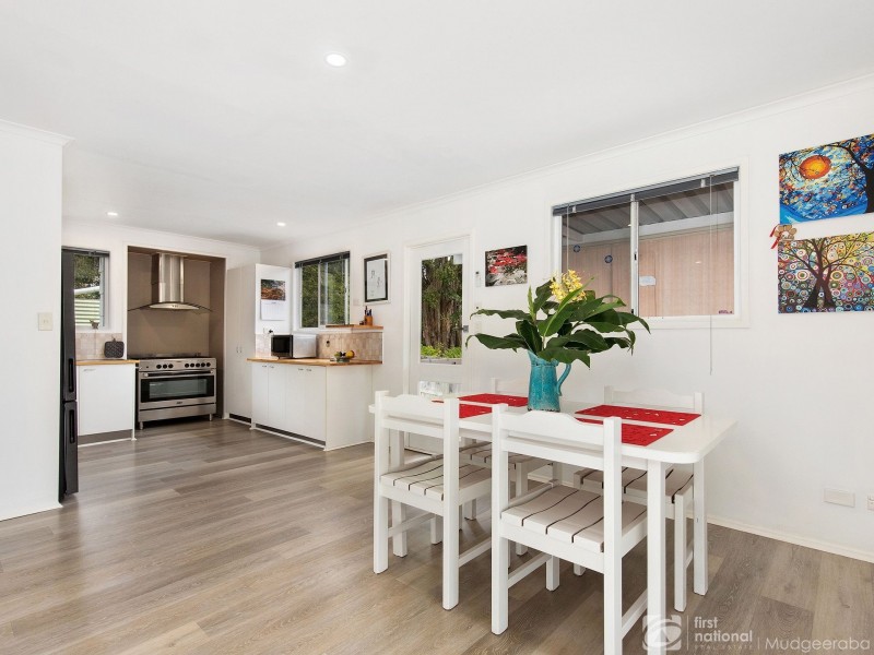 10 Lloyds Road, Springbrook QLD 4213
