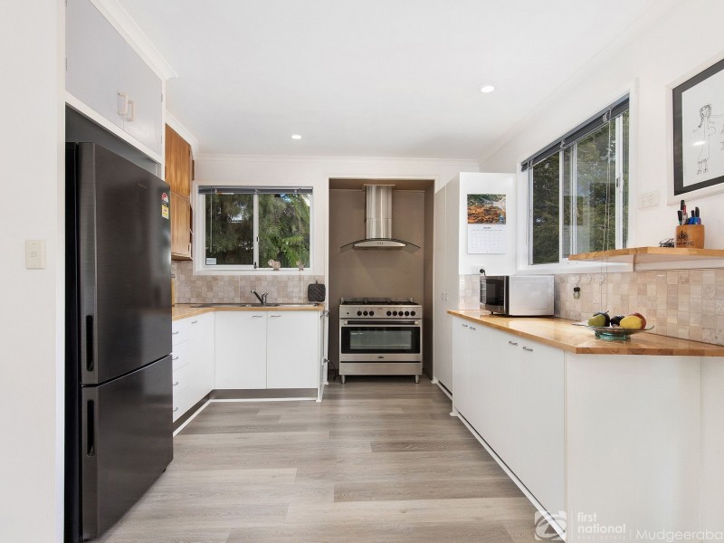 10 Lloyds Road, Springbrook QLD 4213