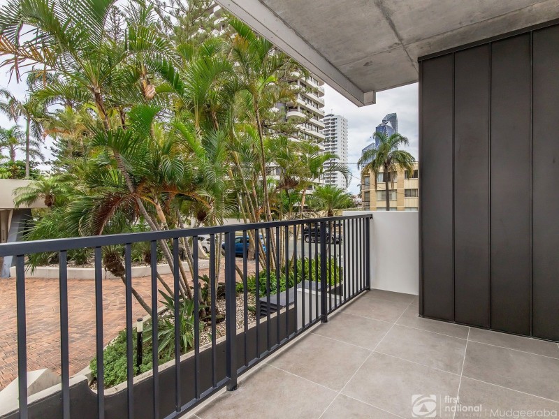 31 Aubrey Street, Surfers Paradise QLD 4217