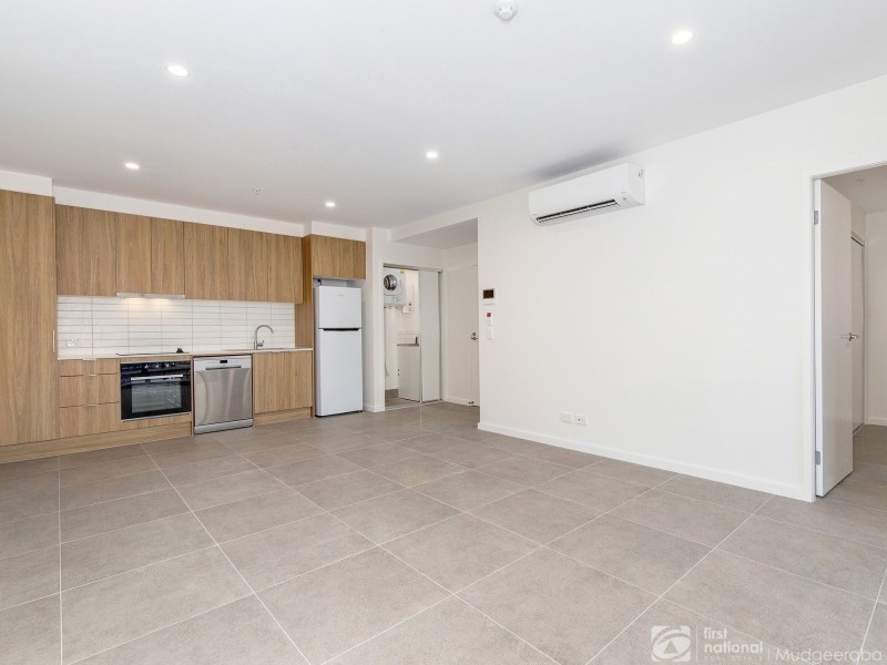 31 Aubrey Street, Surfers Paradise QLD 4217