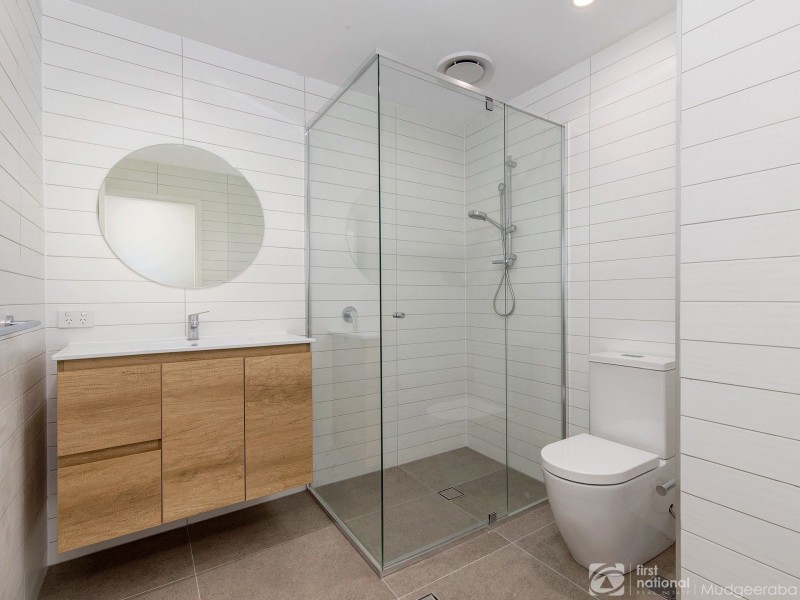 31 Aubrey Street, Surfers Paradise QLD 4217