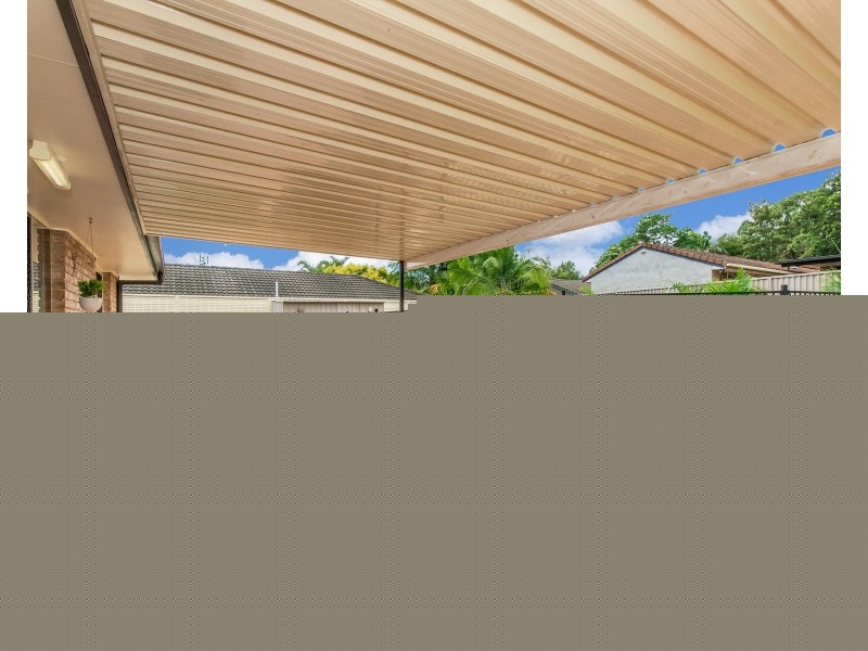 8 Douma Drive, Mudgeeraba QLD 4213