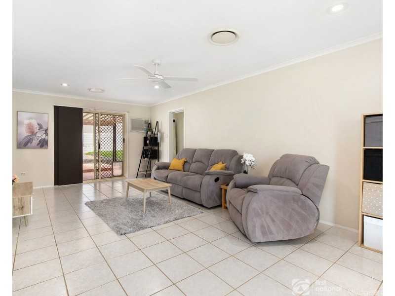 8 Douma Drive, Mudgeeraba QLD 4213