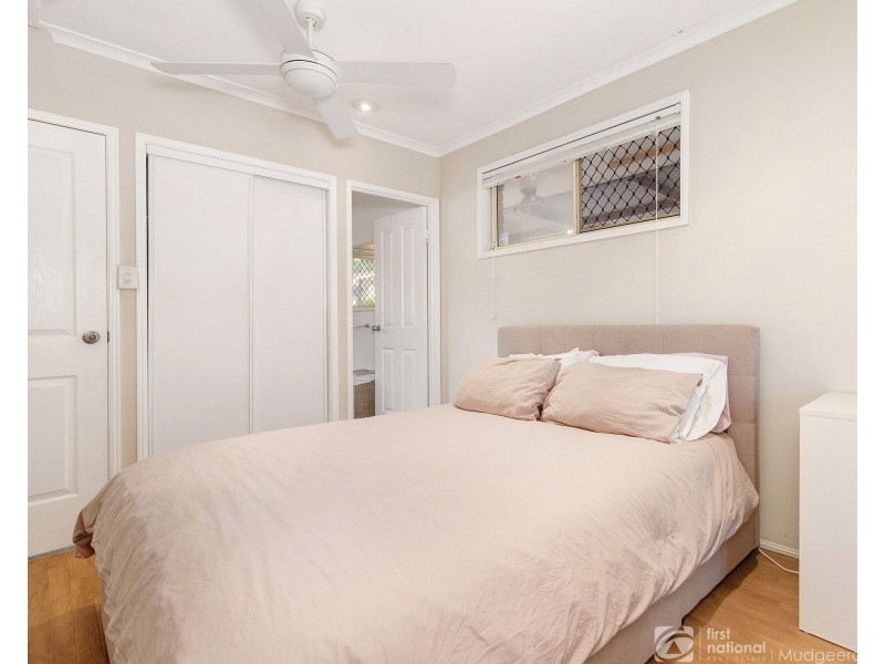 8 Douma Drive, Mudgeeraba QLD 4213