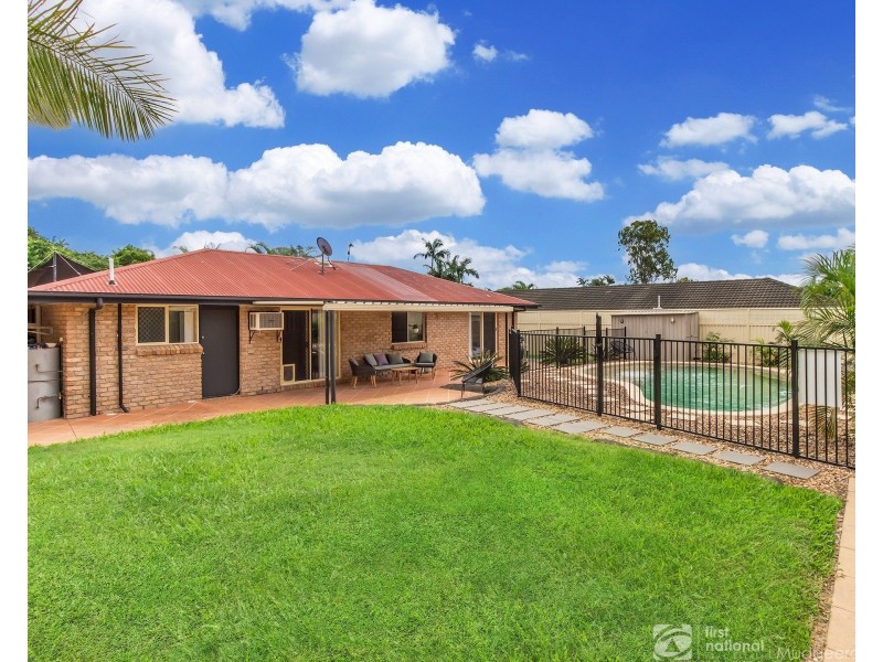8 Douma Drive, Mudgeeraba QLD 4213