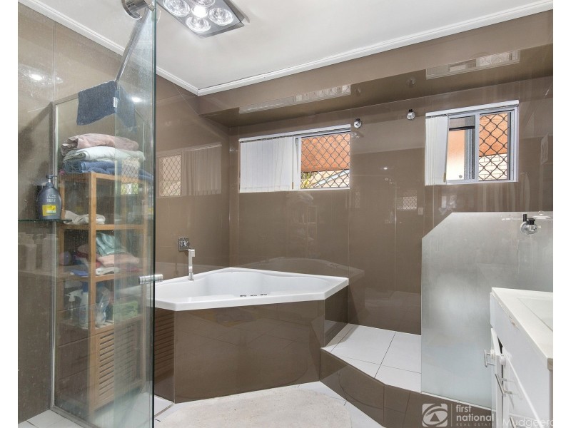 3 Cape Court, Tallai QLD 4213