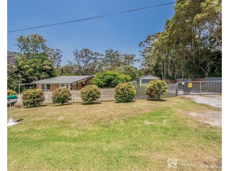 23 Lloyds Road, Springbrook QLD 4213