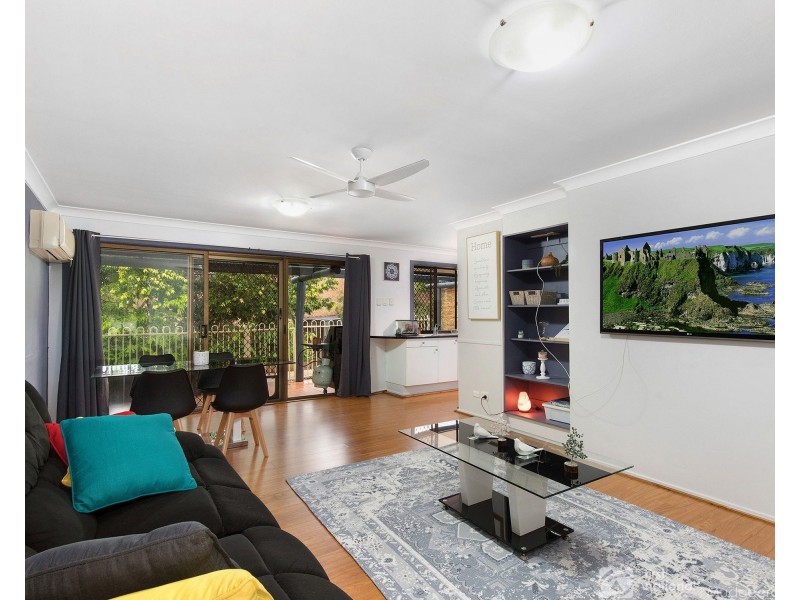 10/5 Balfour Crescent, Highland Park QLD 4211