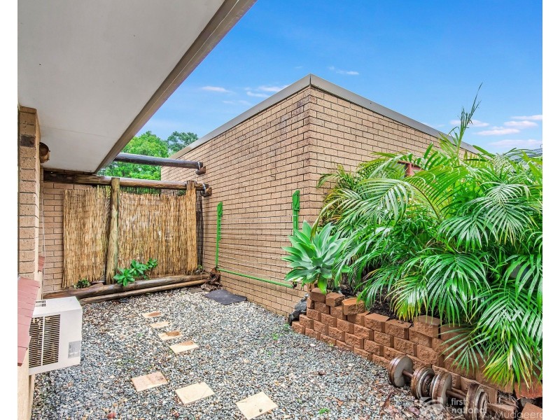 10/5 Balfour Crescent, Highland Park QLD 4211