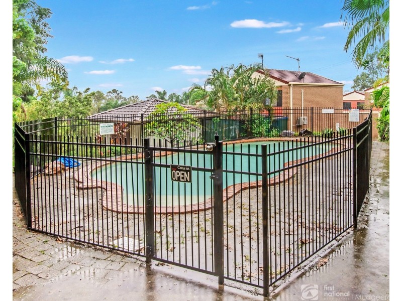 10/5 Balfour Crescent, Highland Park QLD 4211